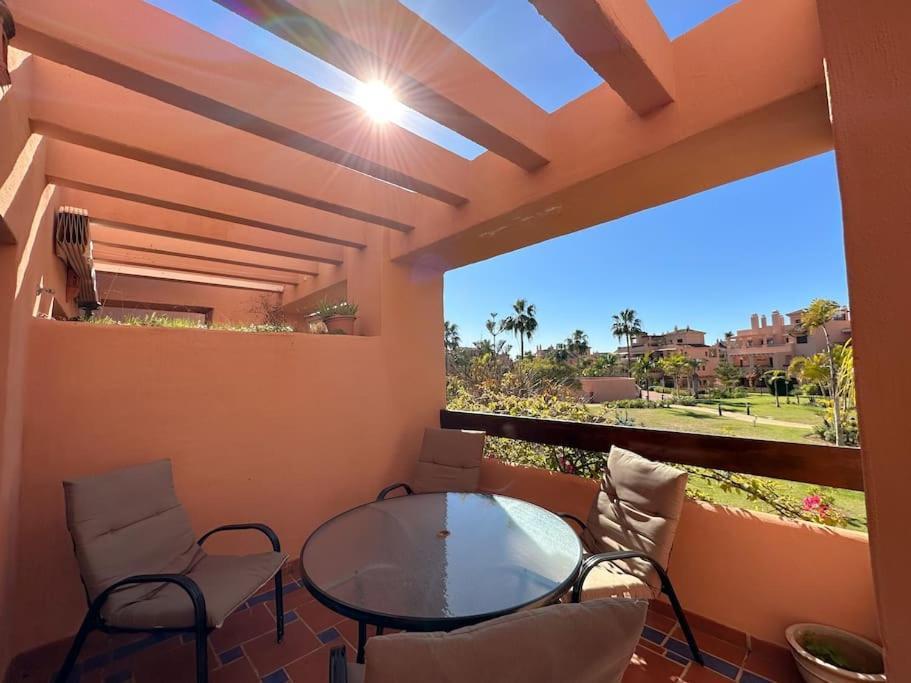 Costal Bliss Apartment Estepona Exterior photo