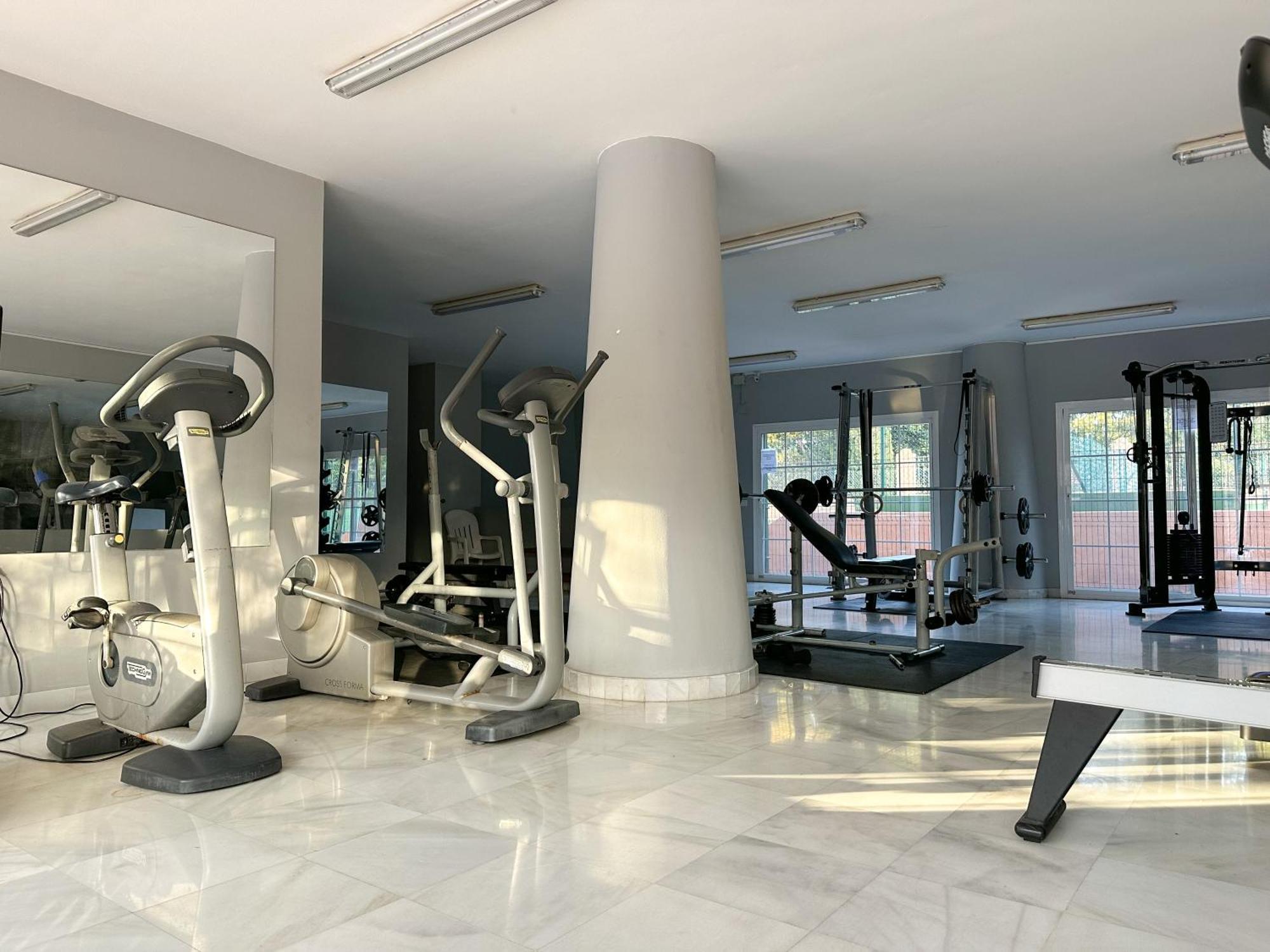 Costal Bliss Apartment Estepona Exterior photo